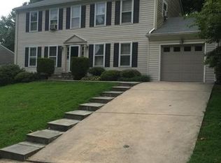 7404 Scarborough St, Springfield, VA 22153