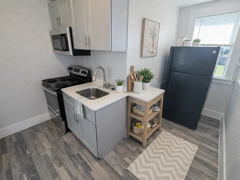 3219 Webster St #1 — Photo 3