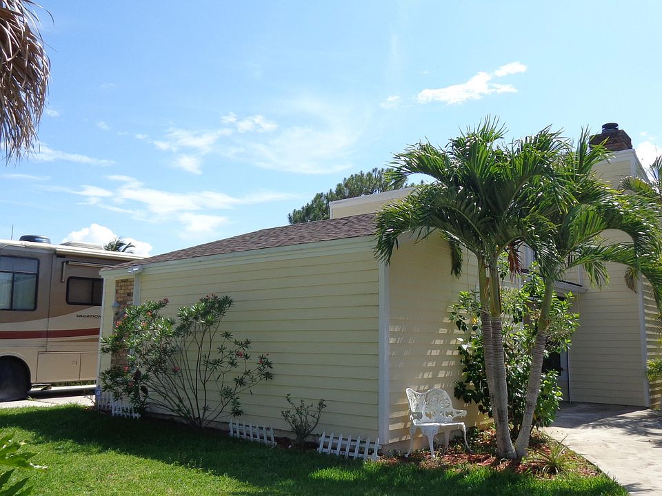 1st image of 1144 SW Ivanhoe Street
