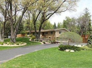 14408 Woodhill Cir, Minnetonka, MN 55345