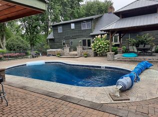 129 Sponseller Rd, Columbiana, OH 44408