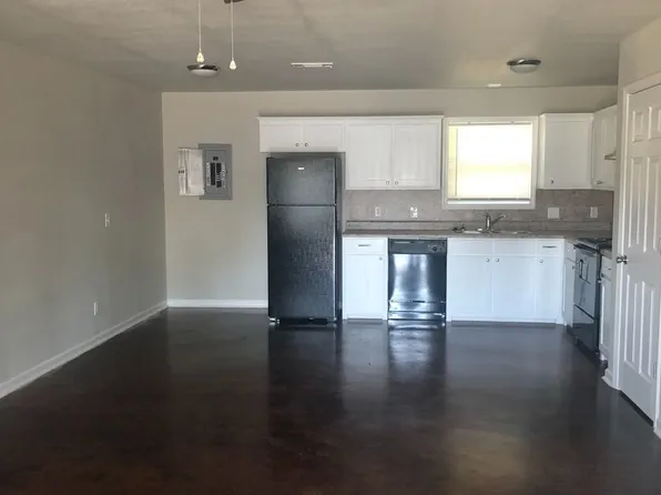 Clearwater-Dandridge St. Duplexes