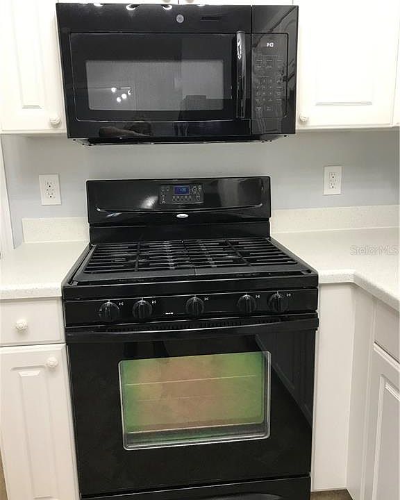 2nd image of 1051 Sonoma Ct
