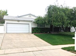 2616 E Partridge Way, Sandy, UT 84093