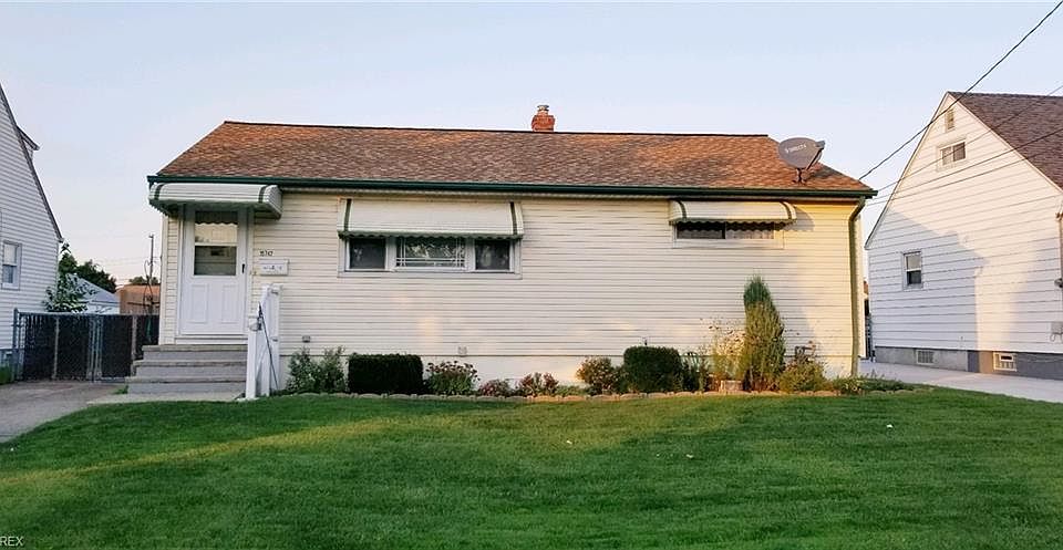1st image of 15742 Paulding Blvd