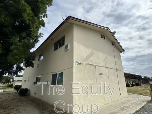 352 S Blackstone St, Tulare, CA