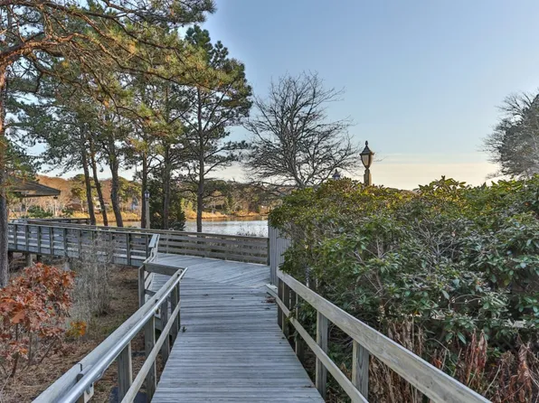 227 Southwest Mdws, East Falmouth, MA 02536