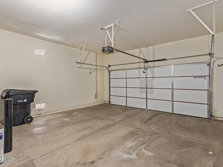 4978 E Karsten Dr — Photo 31