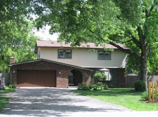 936 E Curry Dr, Terre Haute, IN 47802