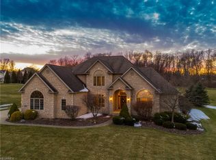 6364 Ewe Dr, Clinton, OH 44216