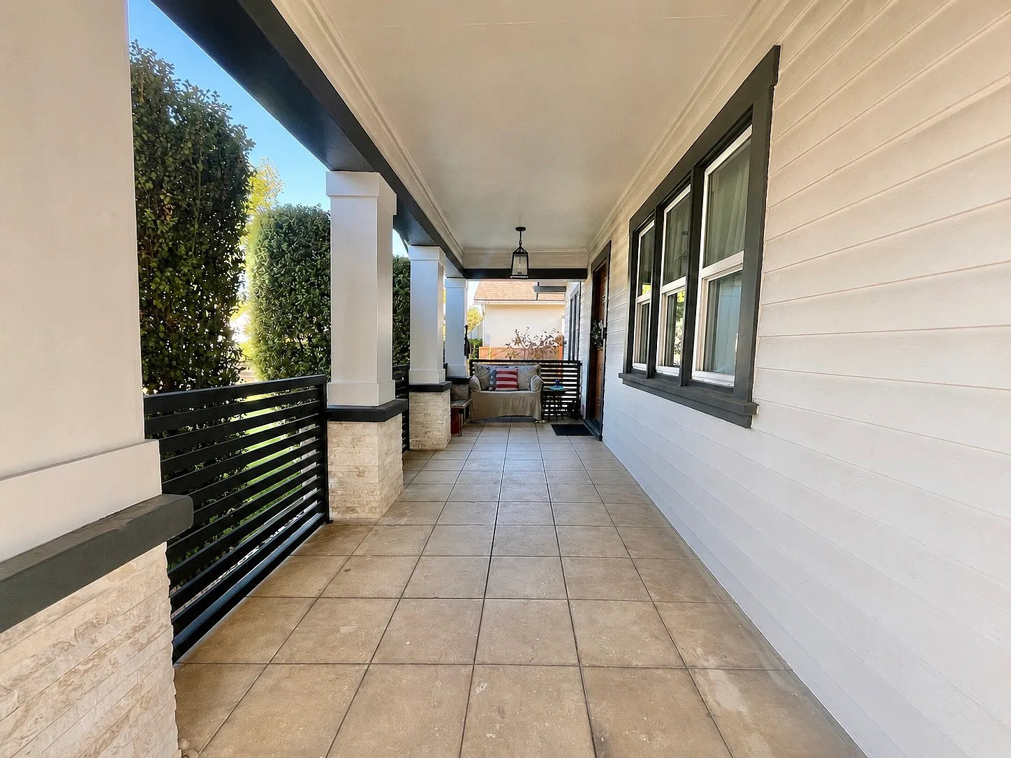 2 bed, 1382 sqft, $4,480 — Photo 4