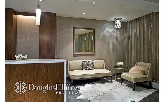 Rented by Douglas Elliman | media 14