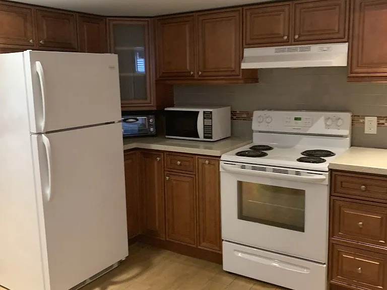 100 Rory Rd #BASEMENT — Photo 6