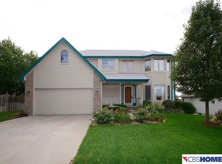 13601 Sahler St, Omaha, NE 68164