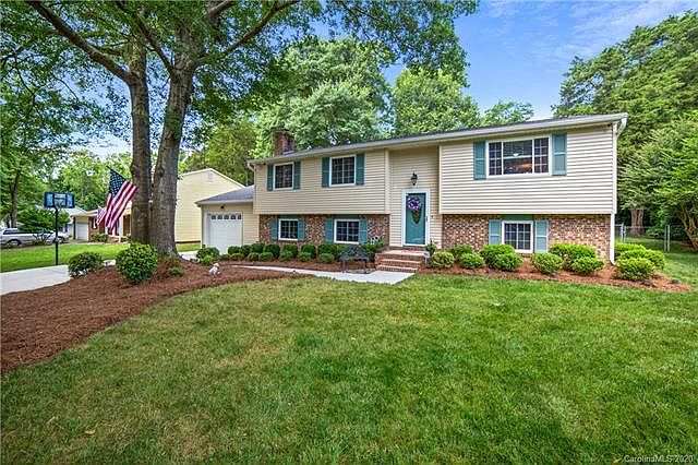 1st image of 6016 Carpenter Dr #20