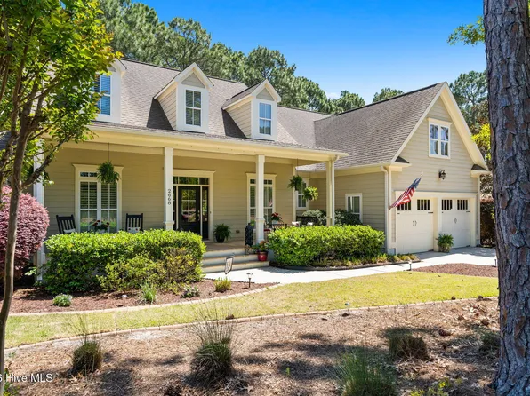 2668 Parkridge Drive, Southport, NC 28461