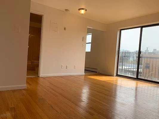 Rented by Voro New York | media 7