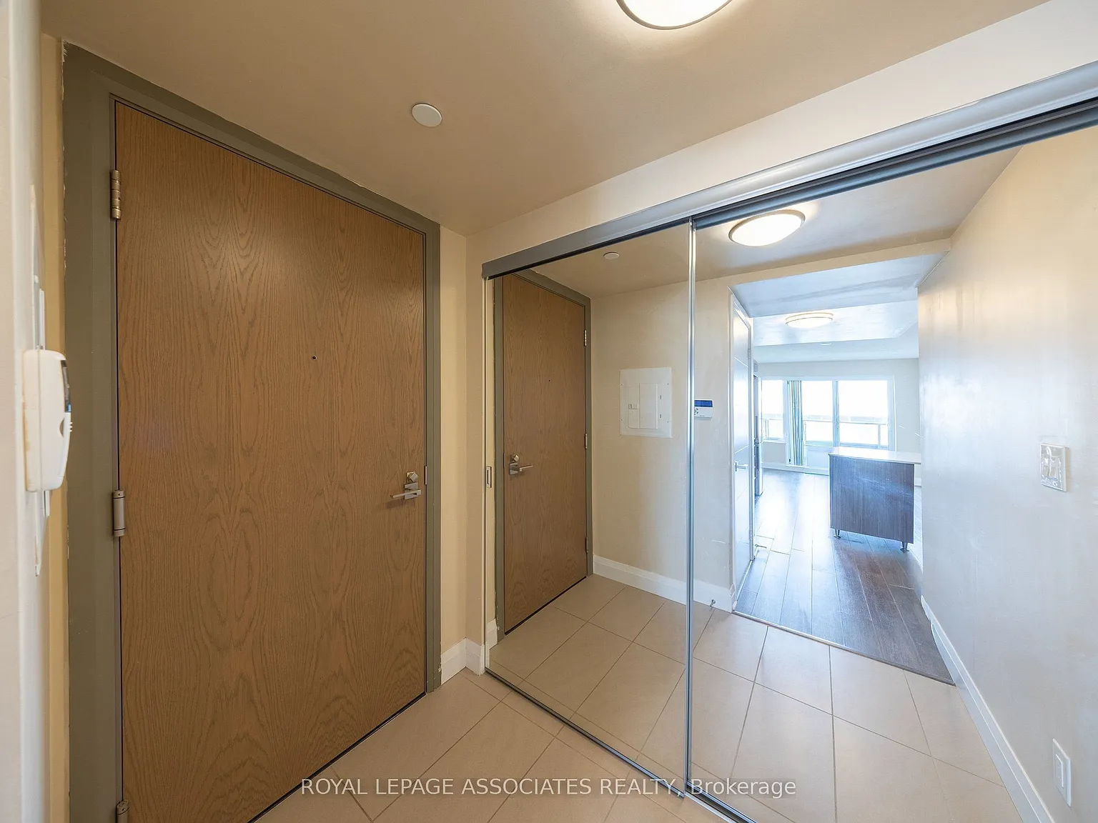 1 bed, $2,200 — Photo 3