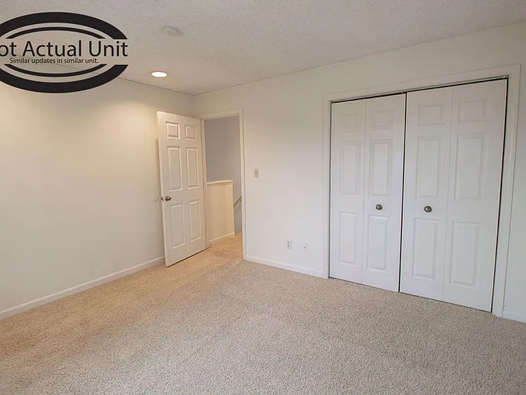 1904 Mirtle Grove Ct — Photo 21