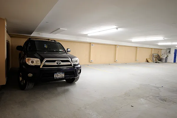 Rented by RES New York | media 20