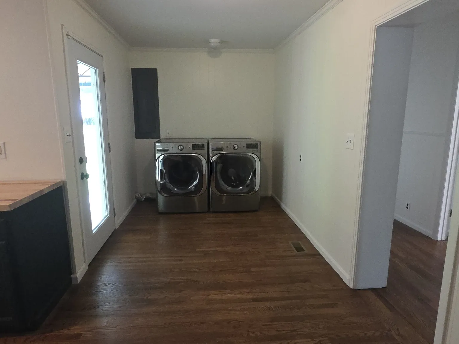 504 East Vine Street - 1 — Photo 4
