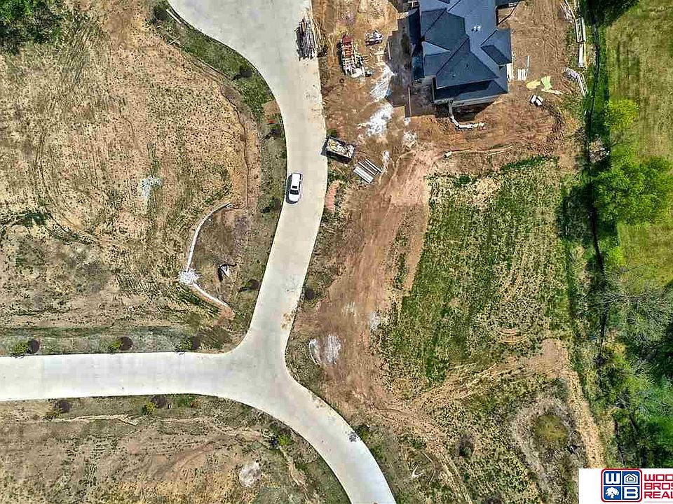 1st image of 5801 Hawkswood Cir