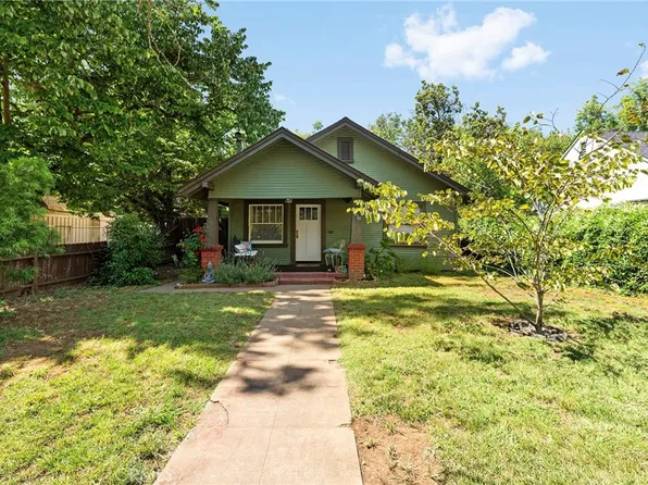 1178 E 8th St, Chico, CA 95928