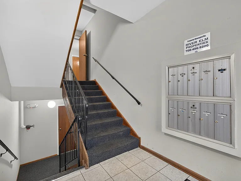 718 Rodenburg Rd #206 — Photo 6