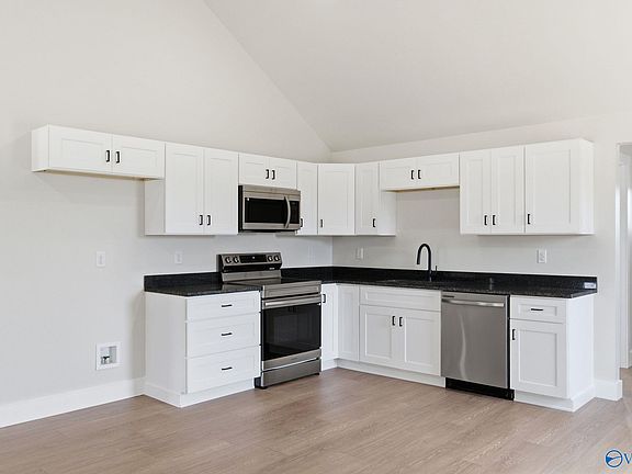 5th image of 2218 Old Union Rd