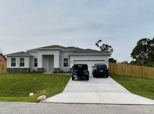 794 Hamm St NW, Palm Bay, FL 32907