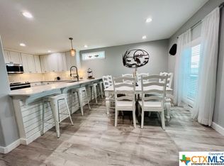 320 W Main St, Port O Connor, TX 77982