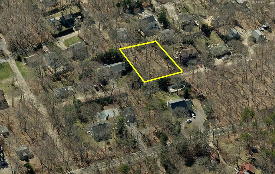 1st image of 265 Burtis Pl