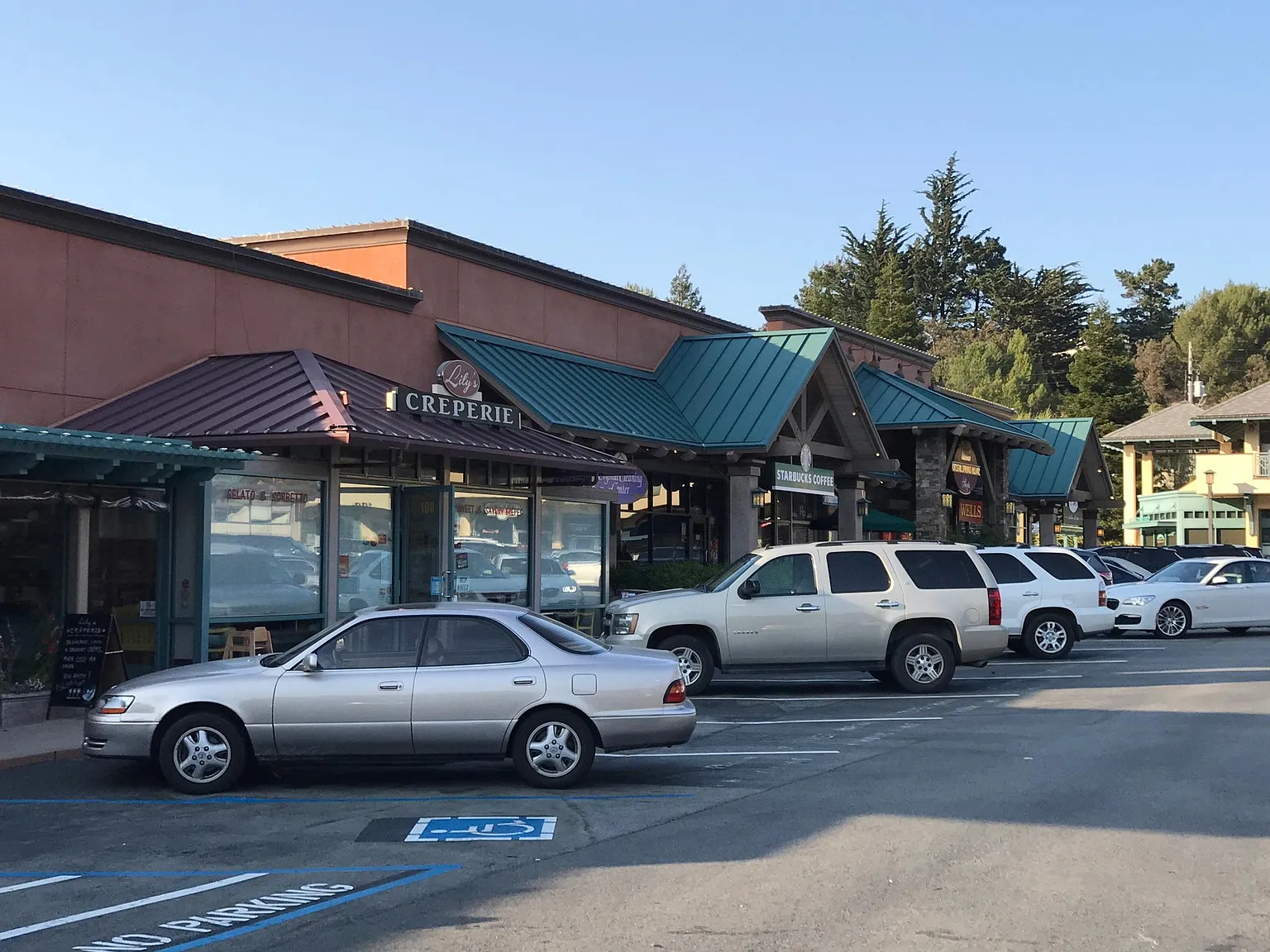 2019 Parrott Dr — Photo 3