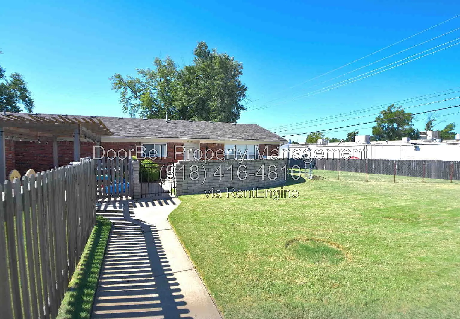 3 bed, 2.0 bath, 1409 sqft, $1,650 — Photo 2