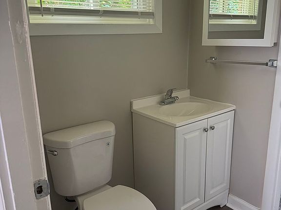 3rd image of 1805 Morehead Ave #1807