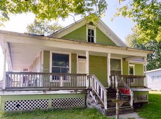 314 S West St, Argos, IN