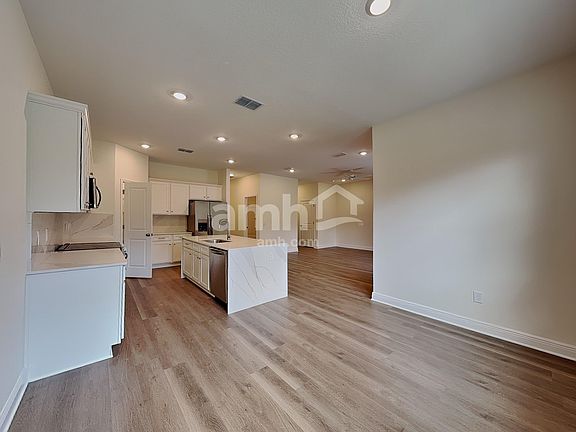 5th image of 4784 Tributary Ln