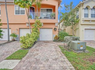 1724 Carvelle Dr, Riviera Beach, FL 33404