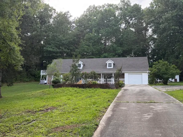 223 Arby Dr, Hamilton, AL 35570