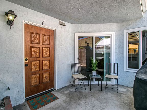 2nd image of 4632 Hawley Blvd Unit 4