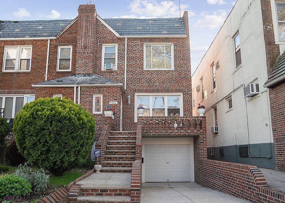 1st image of 1566 E 31st St