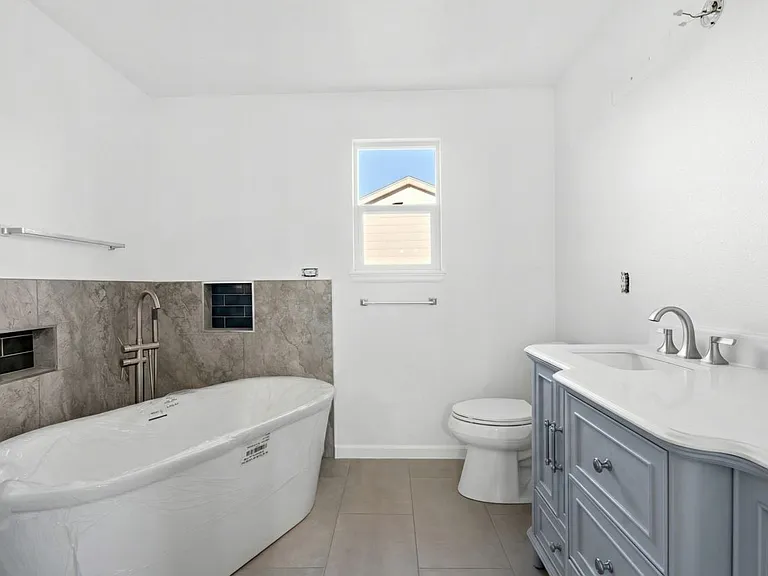 12620 Winona Ct — Photo 14
