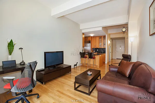 Rented by Town Residential | media 30