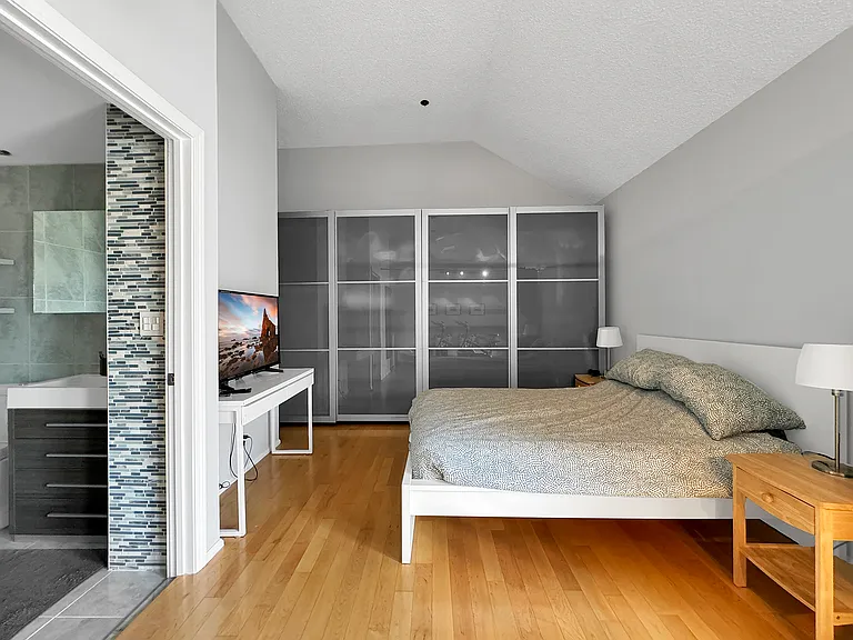 24 Corey St #404 — Photo 12