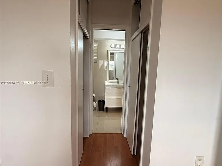 20200 NE 27th Ct #35 — Photo 10