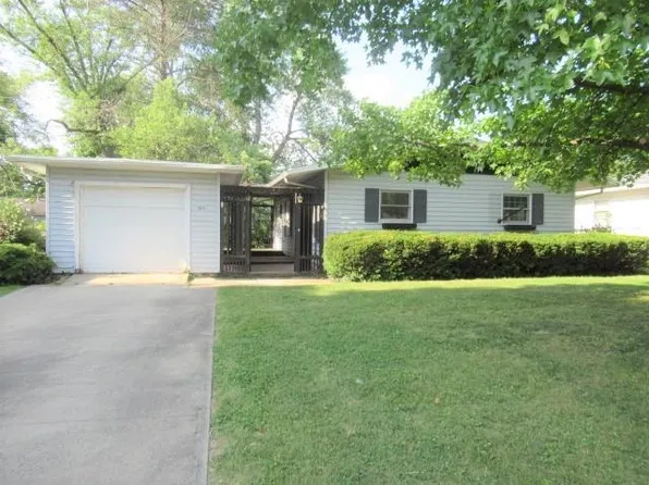 505 W Roselawn St, Danville, IL 61832