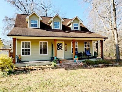 216 Moore Dr, Gastonia, NC, 28056