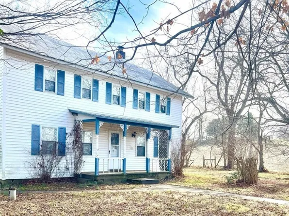 3492 State Route 555, Little Hocking, OH 45742