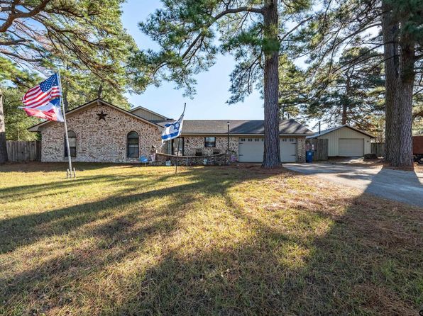 802 Wiley Blvd, Big Sandy, TX 75755