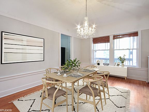5th image of 2836 N Cambridge Ave #2
